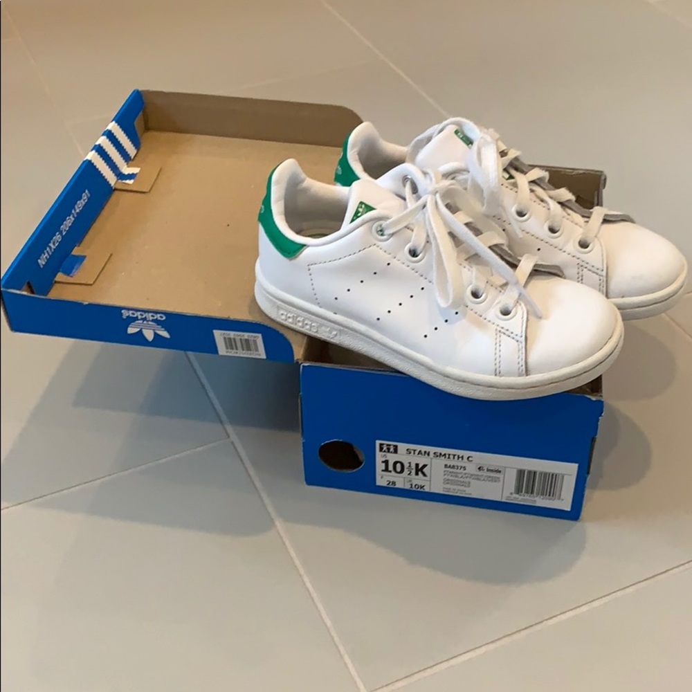 White classic Stan Smith Adidas - sz 10.5t